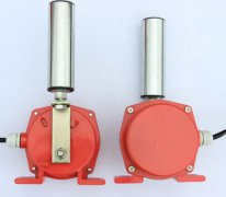 兩級跑偏開關(guān)XTD-CLB-A2輸送機保護(hù)開關(guān) 兩級跑偏開關(guān)XTD-CLB-A2輸送機保護(hù)開關(guān)