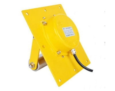 帶式輸送機(jī)防偏開關(guān)PK-12-30兩級跑偏開關(guān)、帶式輸送機(jī)用兩級跑偏開關(guān)視頻HRPK-20-35廠家