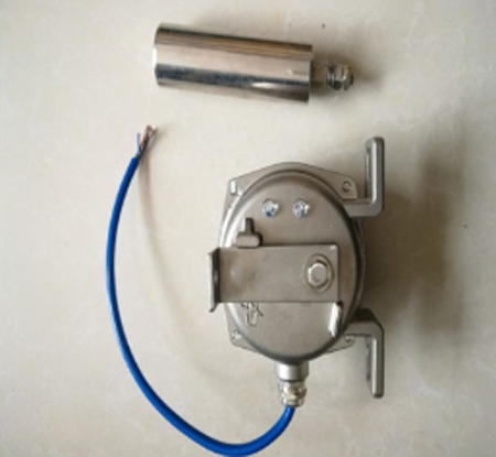 皮帶跑偏開關(guān)LHPE-10/1-LP、皮帶跑偏開關(guān)PB10-45廠家