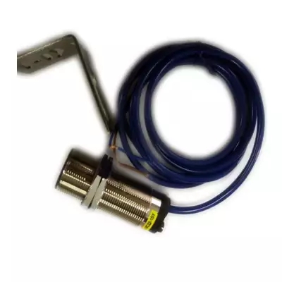 SS2-220V-B-1提升機速度開關(guān)、SSS-HL速度傳感器安裝在被傳動軸旁廠家